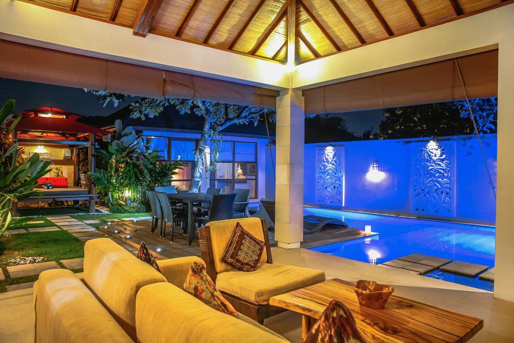 Samana Villas Legian Exterior foto