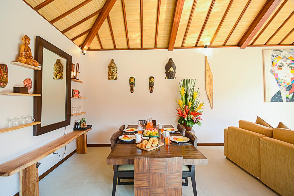 Samana Villas Legian Exterior foto